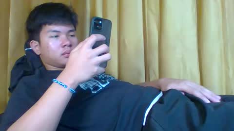 asianjay_hunks online show from February 18, 2026, 2:18 am