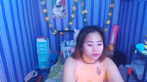 asiankitty23xx online show from February 4, 2026, 1:28 pm