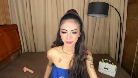 Snapshot of asianprettypetite chatting on February 17, 2025, 2:48 pm CHESKA online show from February 17, 2025, 2:48 pm