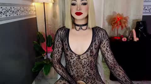 Ms. MONICA online show from April 24, 2026, 8:44 pm