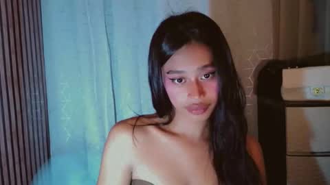 kisses online show from May 31, 2026, 5:53 pm