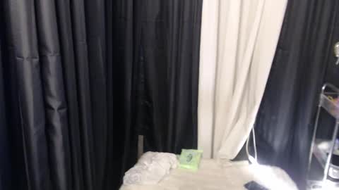 asiantwink_ariel19 online show from January 15, 2026, 12:48 am