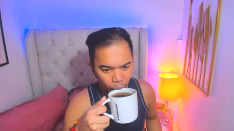 Zero online show from February 6, 2025, 7:02 am