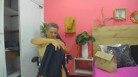 ASLY online show from March 31, 2026, 10:26 am