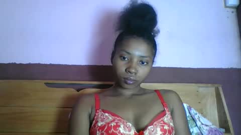 asmiraa online show from February 16, 2026, 4:58 pm