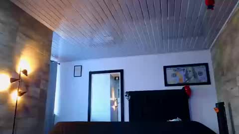 Asmodeo  -   online show from October 15, 2025, 9:04 pm