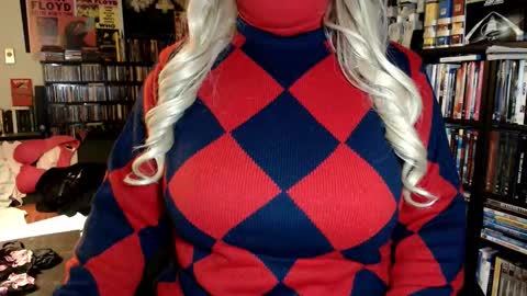 Aspen Vale online show from November 29, 2025, 2:36 am