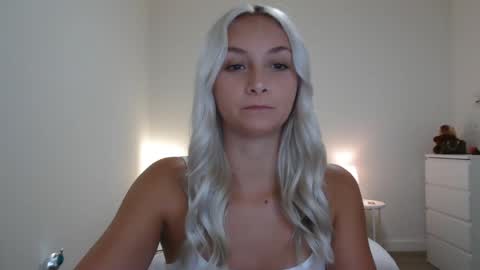 Aspen Aries online show from October 30, 2025, 9:15 pm