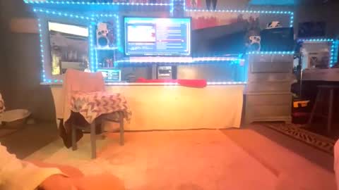 SIR WILLIAM online show from March 31, 2026, 7:09 am