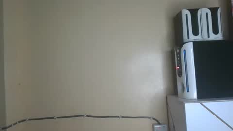 asscluupper online show from October 24, 2025, 11:56 pm