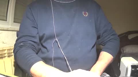 Snapshot of astelover chatting on December 15, 2024, 9:09 pm astelover online show from December 15, 2024, 9:09 pm