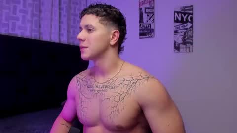 astonhills online show from October 4, 2025, 10:02 am