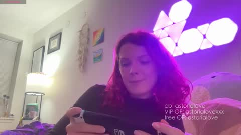 AstoriaLove online show from November 28, 2025, 3:42 am