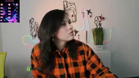 Snapshot of astra_opal chatting on January 14, 2026, 12:11 pm astra opal online show from January 14, 2026, 12:11 pm