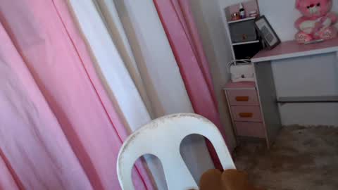 Anna online show from July 8, 2026, 5:12 am