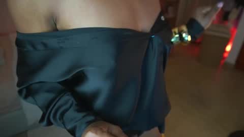 Astrea online show from September 12, 2025, 12:11 am