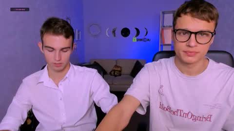 Snapshot of astren_villo chatting on November 7, 2025, 8:20 pm astren online show from November 7, 2025, 8:20 pm