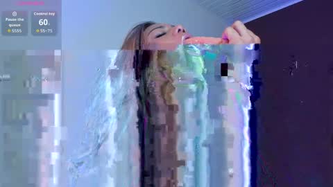 Astrid online show from April 17, 2026, 1:19 am
