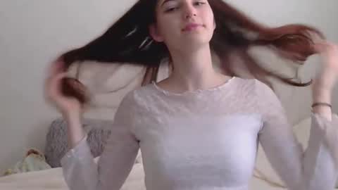 Astrid online show from January 8, 2026, 7:05 pm