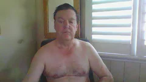 astute008 online show from November 18, 2025, 3:01 am