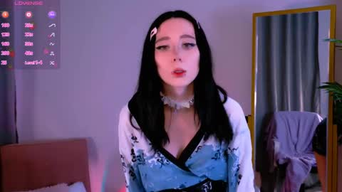 Snapshot of asuka_miu chatting on June 3, 2026, 9:31 pm Asuka online show from June 3, 2026, 9:31 pm