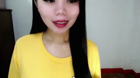 asuna_charming online show from October 17, 2025, 4:09 pm