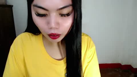 asuna_charming online show from October 18, 2025, 6:19 pm