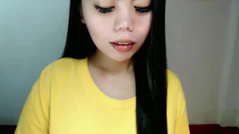 asuna_charming online show from January 18, 2026, 5:22 am