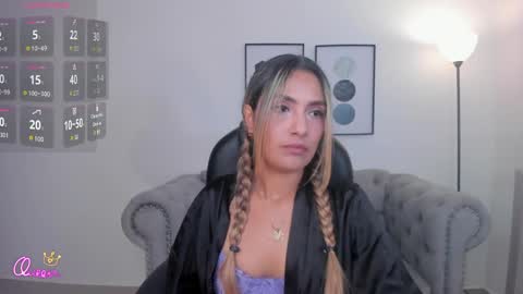 asura_love online show from May 23, 2026, 4:11 pm