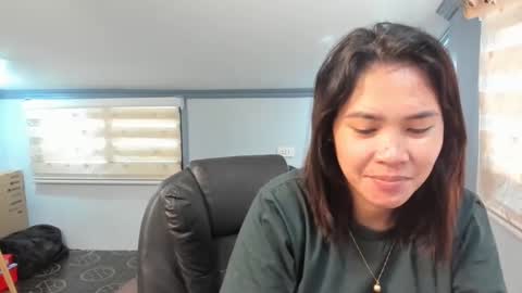 Snapshot of asuzaka27 chatting on January 30, 2025, 1:44 am asuzaka27 online show from January 30, 2025, 1:44 am