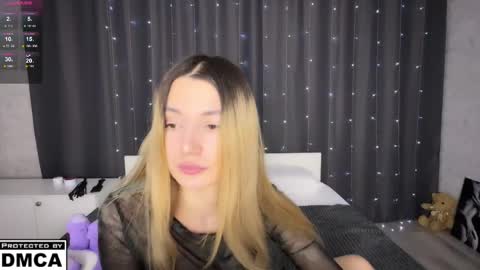 Snapshot of asya_foxy chatting on January 24, 2025, 2:07 am Asya online show from January 24, 2025, 2:07 am