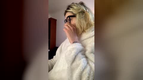 asya_new online show from January 6, 2026, 8:29 am