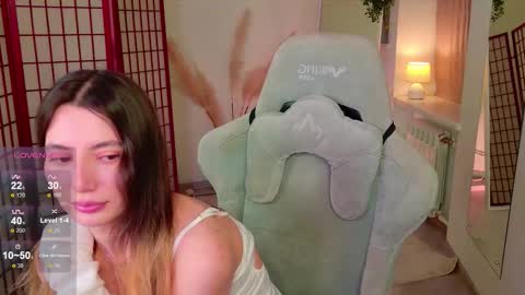 Asya online show from March 12, 2026, 10:16 pm