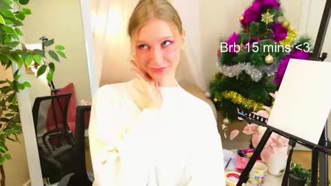 Asya online show from December 18, 2025, 6:25 pm