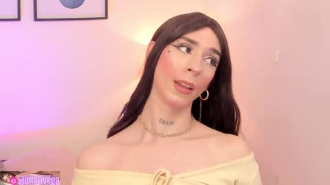 ataraxia_x_ online show from November 27, 2025, 7:54 am