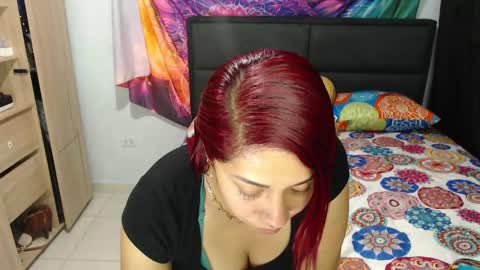 Snapshot of atena_messy chatting on September 18, 2025, 1:18 am atena messy online show from September 18, 2025, 1:18 am