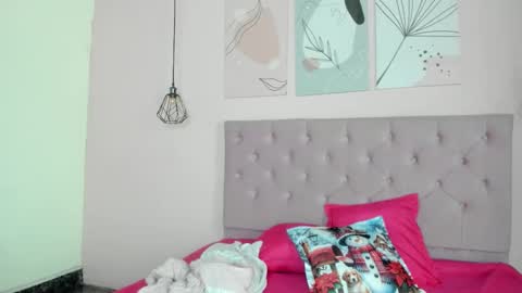 ATENA online show from November 16, 2025, 10:04 pm