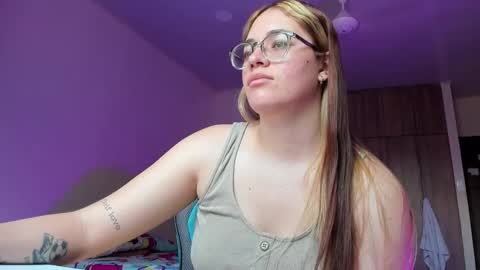 atenas online show from March 6, 2025, 7:10 pm