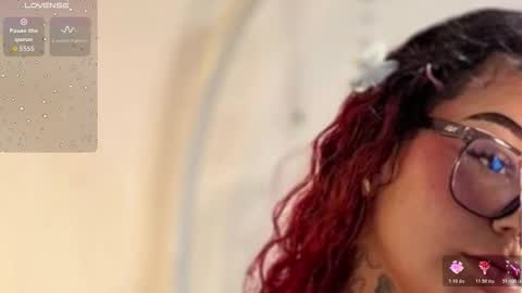 Atennea Diiossa online show from November 21, 2025, 11:31 am