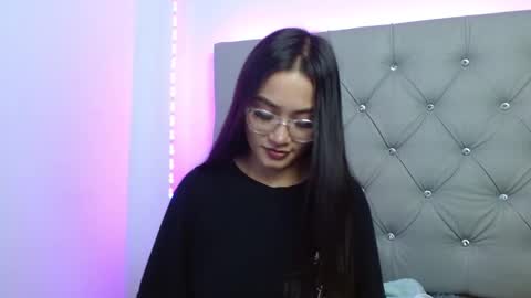 Athenea online show from October 17, 2025, 10:45 pm