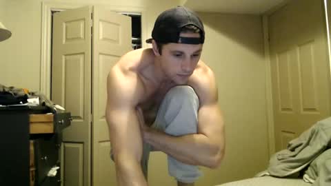 Snapshot of athleteguy55555 chatting on March 3, 2025, 3:30 am tommycb55555 online show from March 3, 2025, 3:30 am