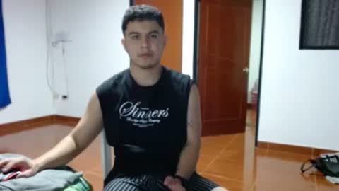 Robin online show from November 23, 2025, 1:27 am