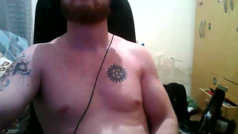 Snapshot of athleticboyy chatting on November 3, 2025, 3:30 am Paul Van online show from November 3, 2025, 3:30 am