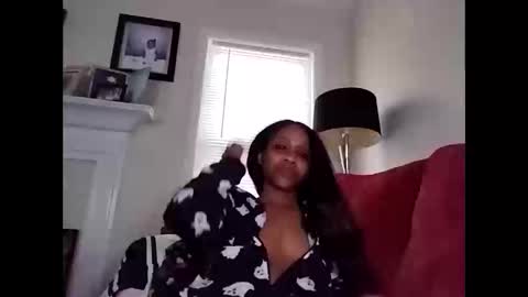 AtirahCali online show from October 26, 2025, 2:34 pm