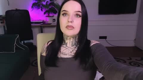 online every day between 10am-23pm online show from April 10, 2026, 7:57 am