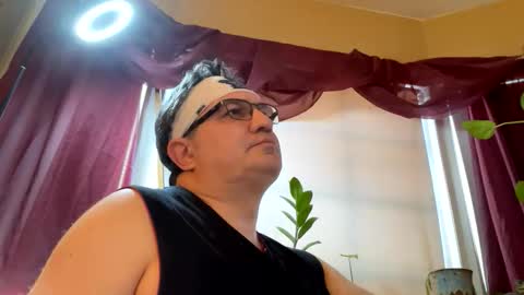 Snapshot of atozzzz chatting on November 9, 2025, 8:29 pm atozzzz online show from November 9, 2025, 8:29 pm