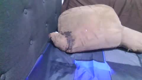 Snapshot of atr2424293280 chatting on November 12, 2025, 6:41 pm A online show from November 12, 2025, 6:41 pm