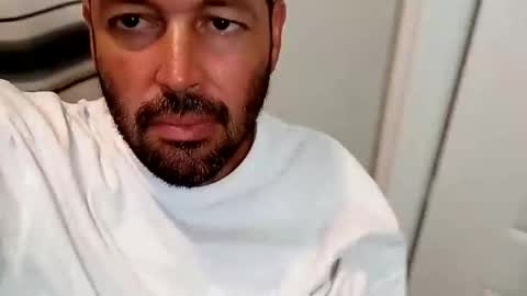 att4life3217 online show from September 14, 2025, 11:59 pm