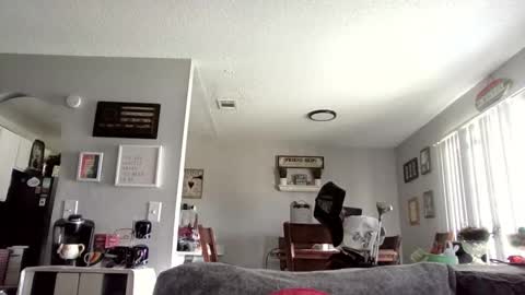 Queen Libbey2025 online show from March 18, 2026, 6:33 pm