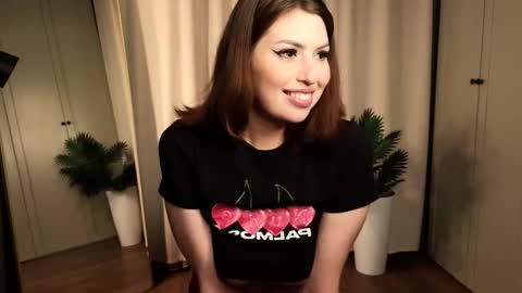 Eve or Dora the Sexplorer D online show from November 6, 2025, 8:21 pm